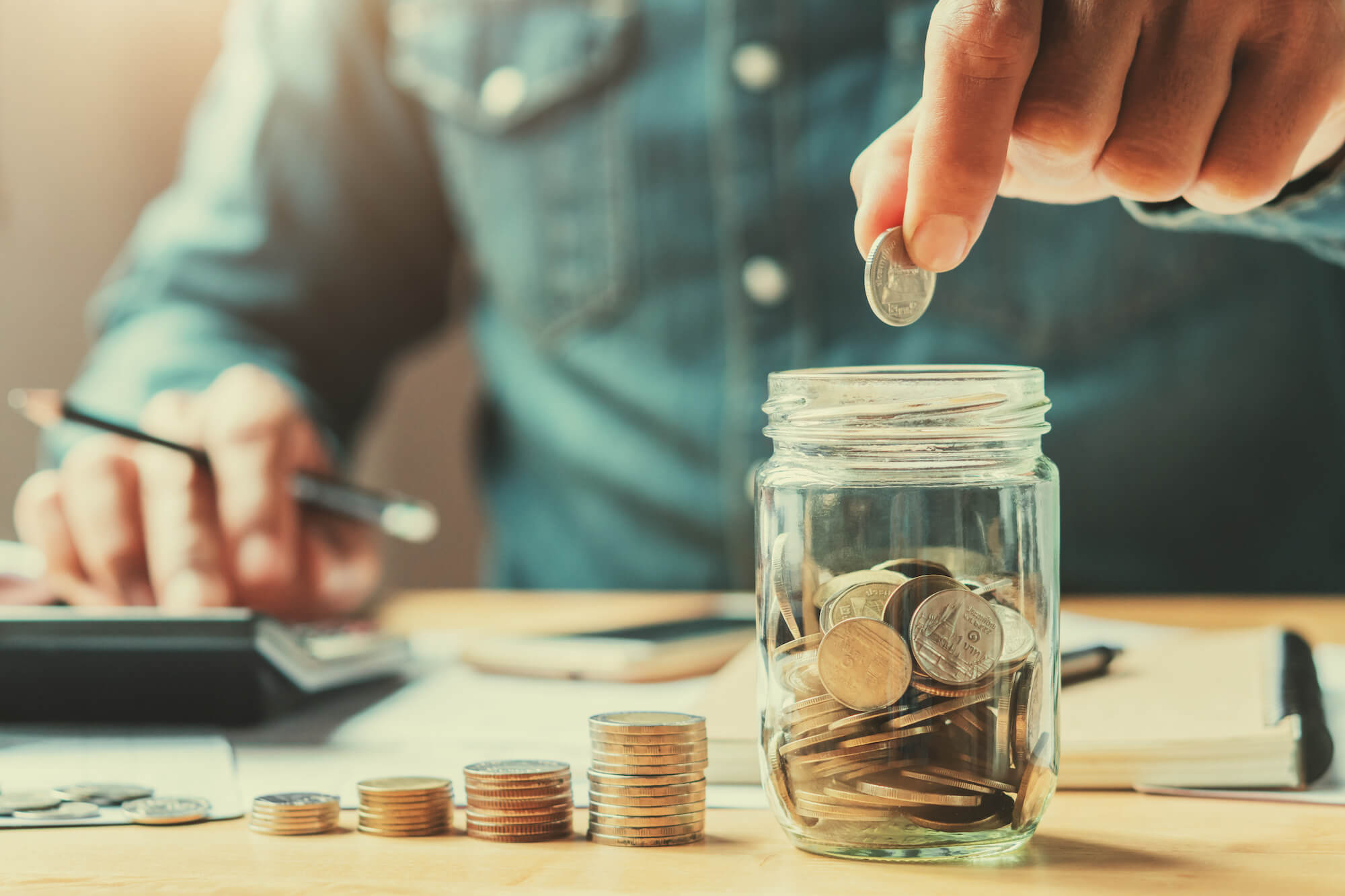 Ahorrar dinero: ¿Cómo las nuevas tecnologías pueden ayudarte?