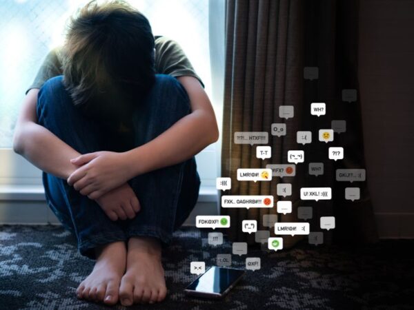 Tipos y características del ciberbullying en redes sociales